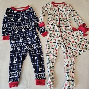 Max and Olivia Two Christmas Pajamas Sets Size 18 Months